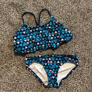 Kanu Surf Kids Bikini Girls size 5 - Blue and Pink Triangles
